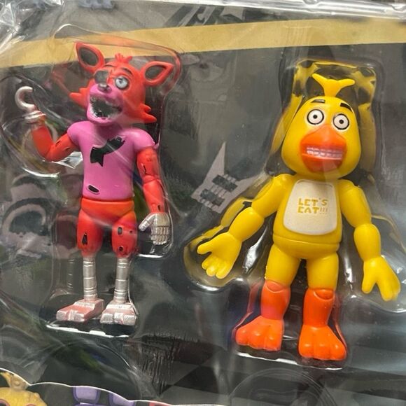 Five Nights At Freddys PVC Figures Foxy Freddy - Picture 4 of 7